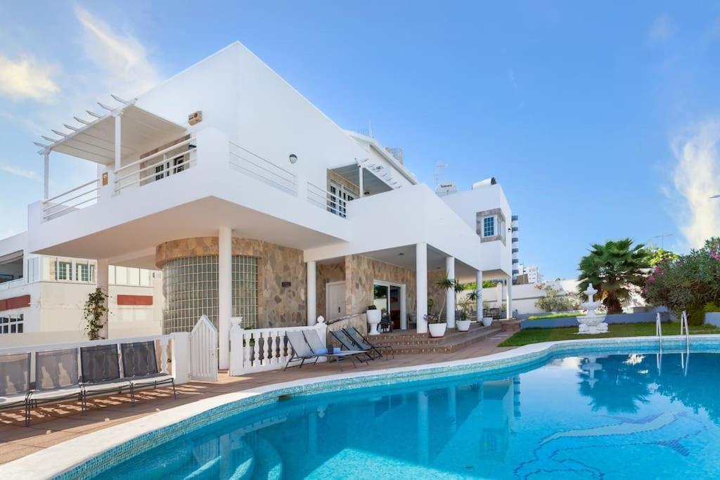 Villa Marlenghi With Private Pool San Bartolomé Buitenkant foto